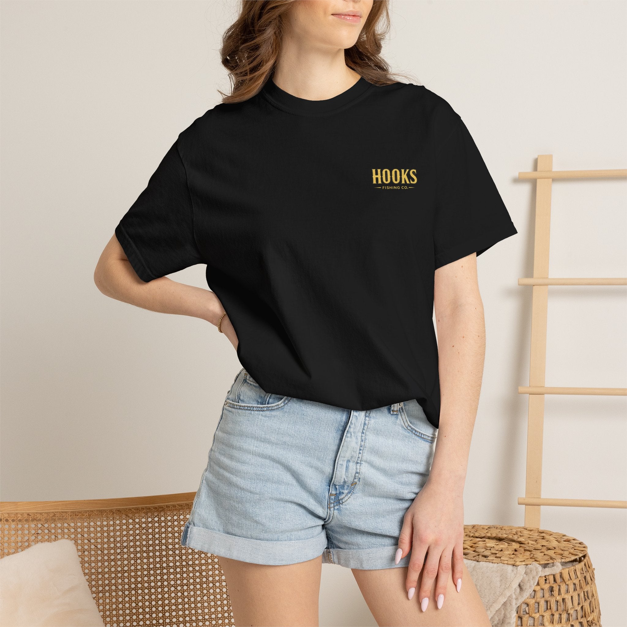 HOOKS Heritage Fishing Tee